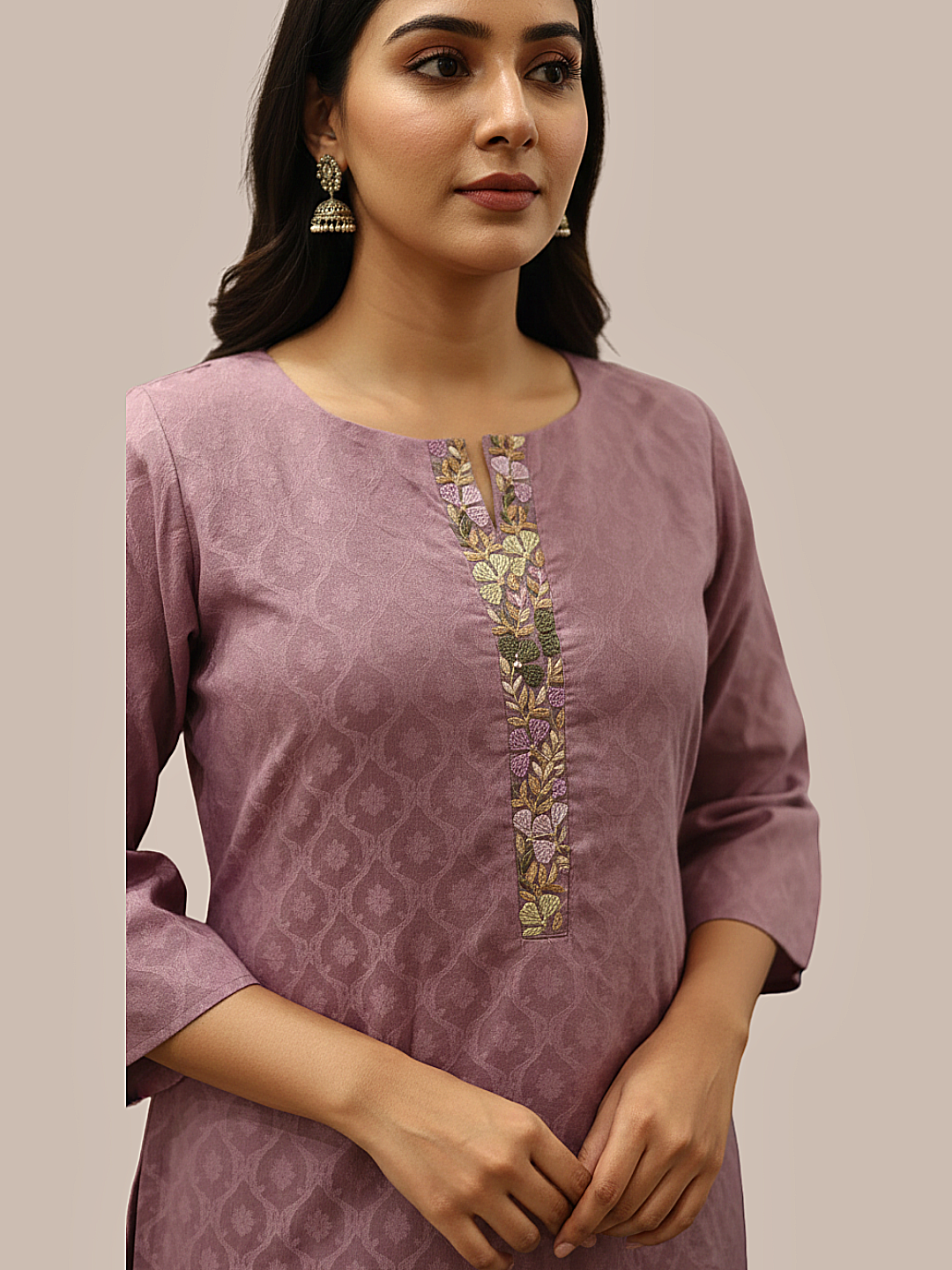 Self jacquard kurti with lining and fine embroidered detailing
