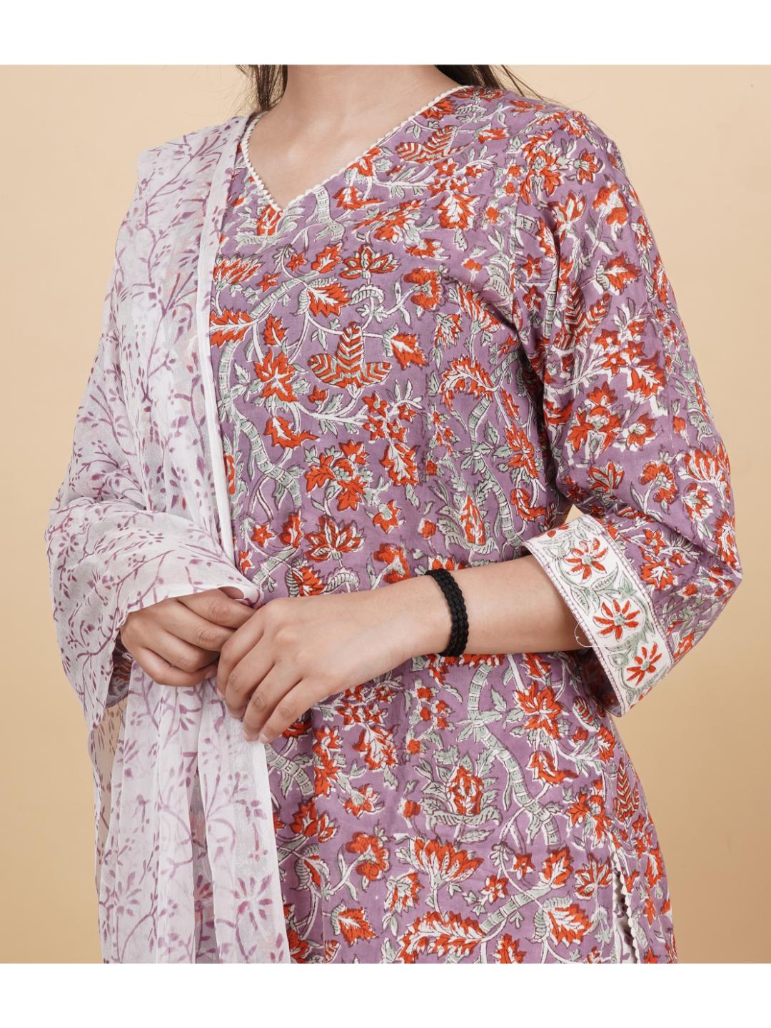 Vanya Women’s Ethnic Pure Cotton Kurti Set