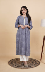 Sutrayan – Vanaspati Ajrakh Kurti