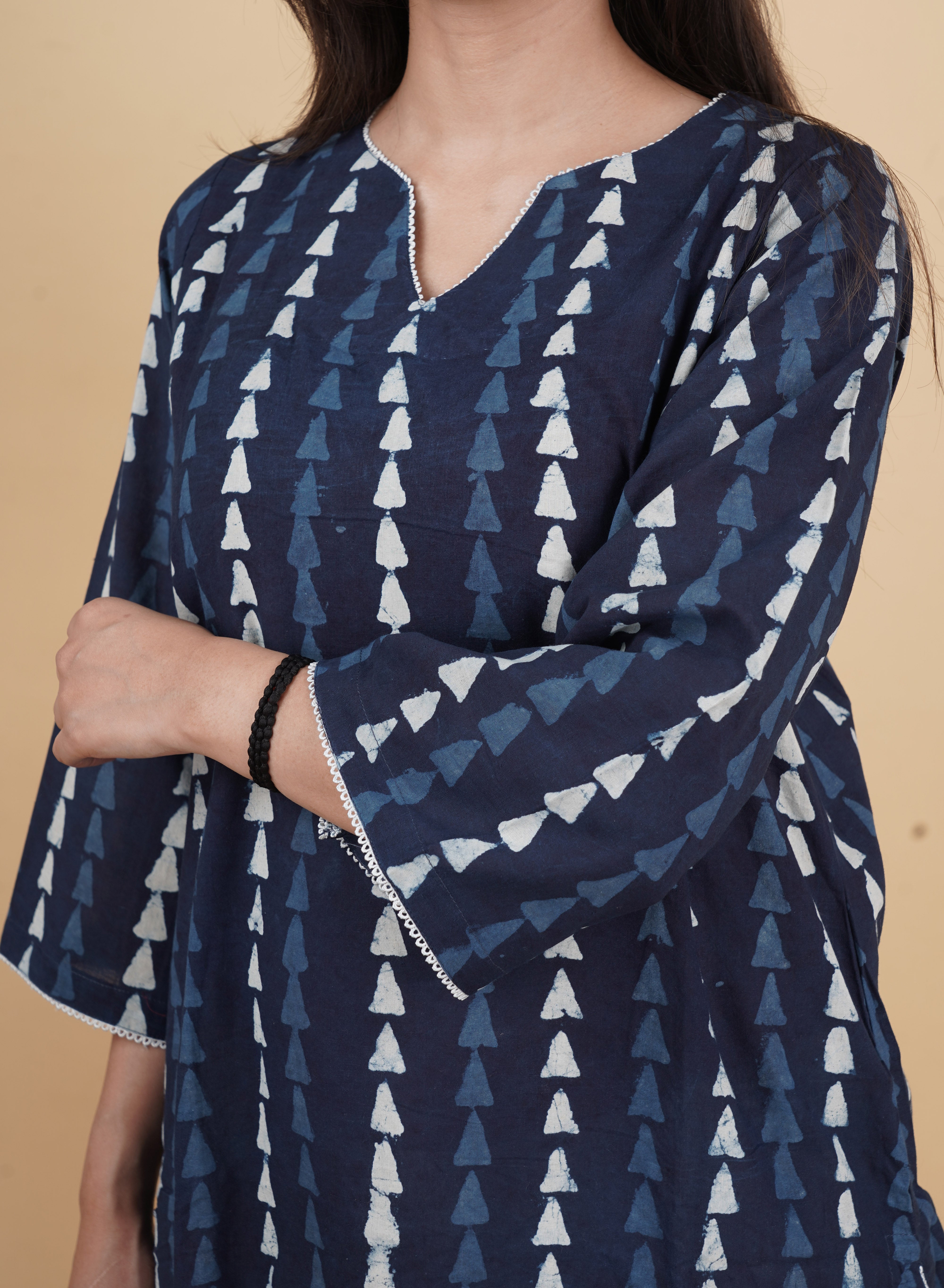 Neelanjali – Handcrafted Indigo Kurti