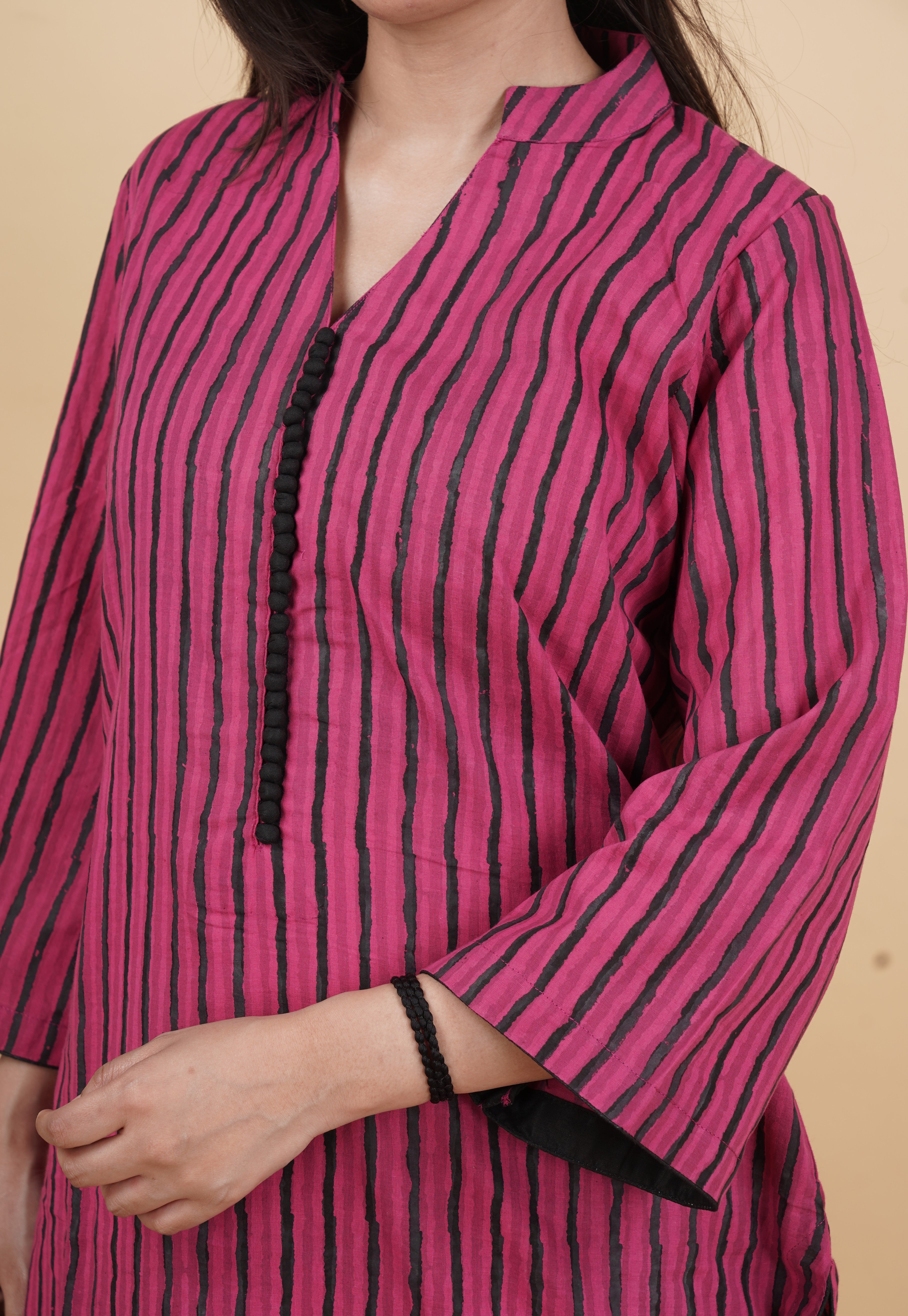 Prakriti-Striped cotton kurti in vanaspati ajrakh